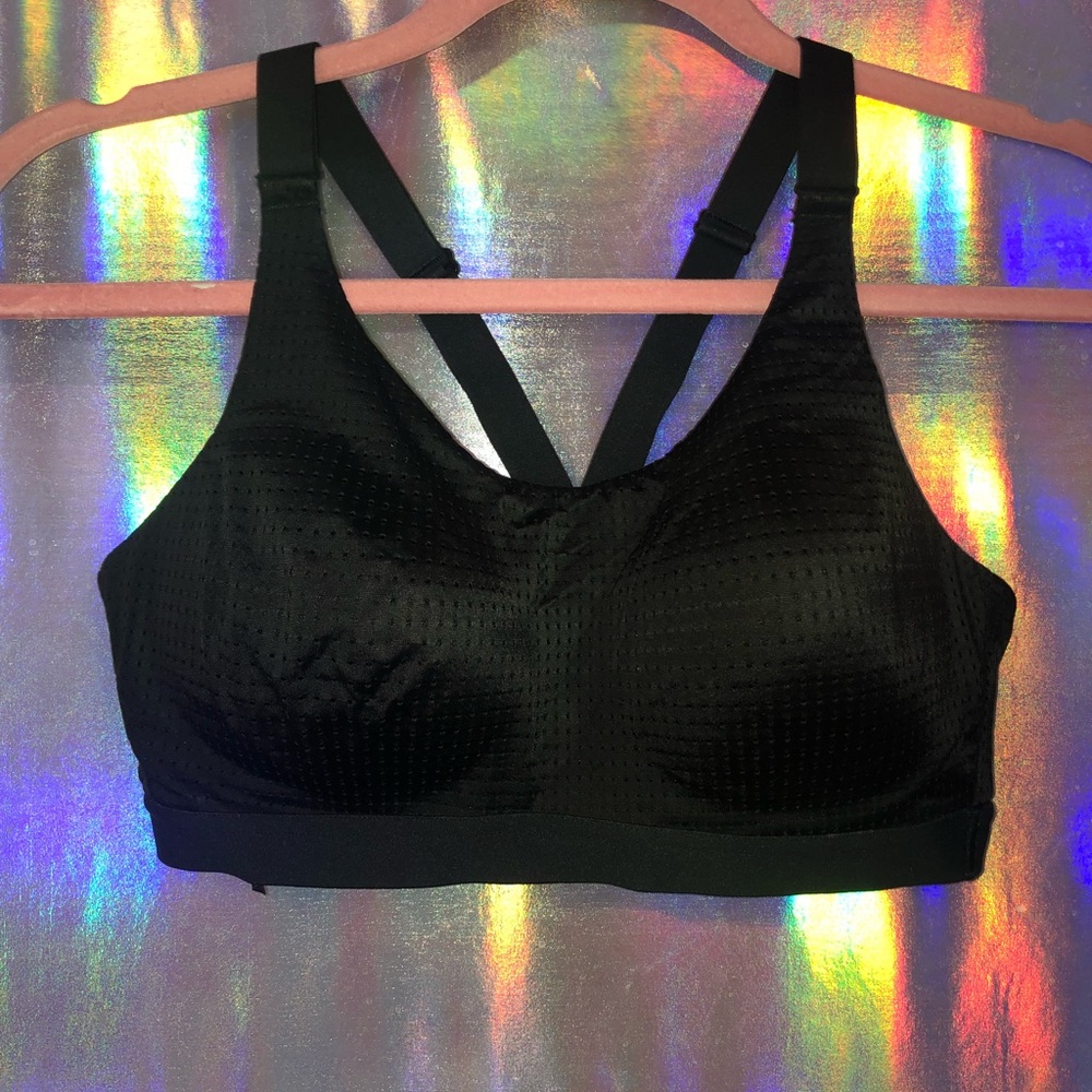 VIctoria Secret Sports Bra